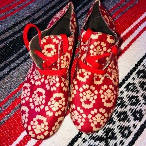 Belyo Shoes - Size 5